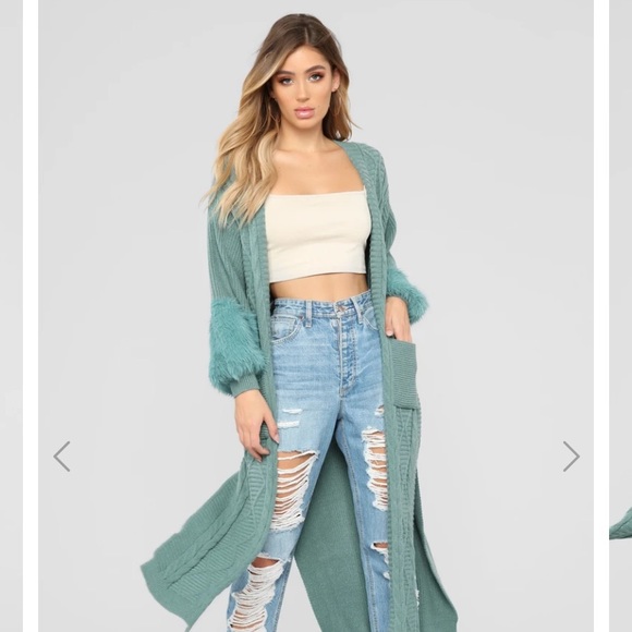 Looking for this fashion Nova sweater - Picture 1 of 1